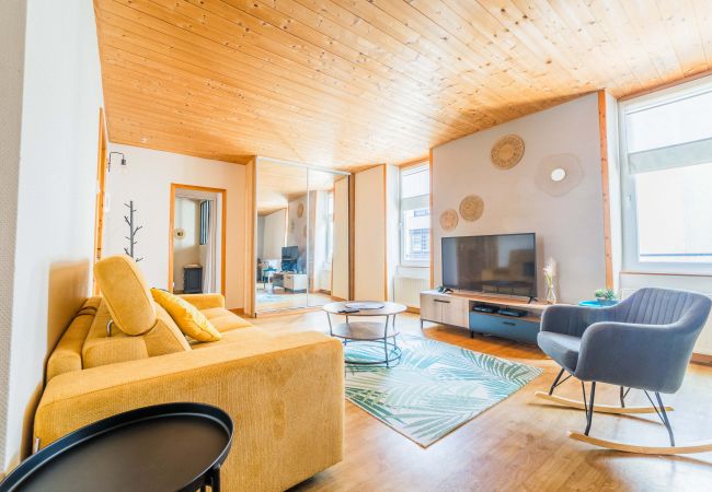 Appartement à Brive-la-Gaillarde - Deux Chambres de Charme - 2 Chambres Appartement à Brive-la-Gaillarde - Deux Chambres de Charme - 2 Chambres