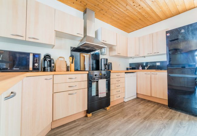 Appartement à Brive-la-Gaillarde - Deux Chambres de Charme - 2 Chambres Appartement à Brive-la-Gaillarde - Deux Chambres de Charme - 2 Chambres