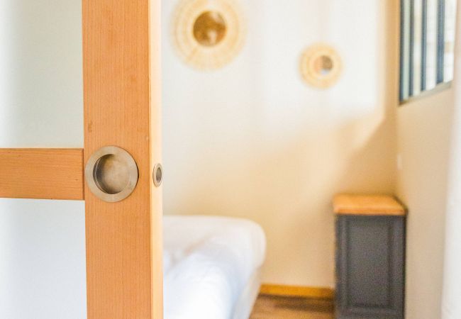 Appartement à Brive-la-Gaillarde - Deux Chambres de Charme - 2 Chambres Appartement à Brive-la-Gaillarde - Deux Chambres de Charme - 2 Chambres