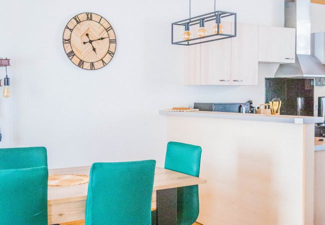 Appartement à Brive-la-Gaillarde - Deux Chambres de Charme - 2 Chambres Appartement à Brive-la-Gaillarde - Deux Chambres de Charme - 2 Chambres