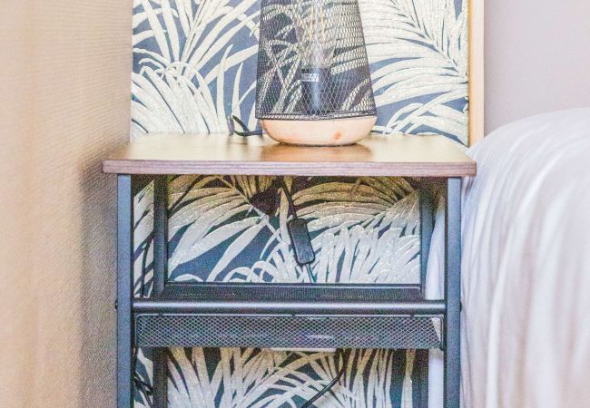 Appartement à Brive-la-Gaillarde - Deux Chambres de Charme - 2 Chambres Appartement à Brive-la-Gaillarde - Deux Chambres de Charme - 2 Chambres