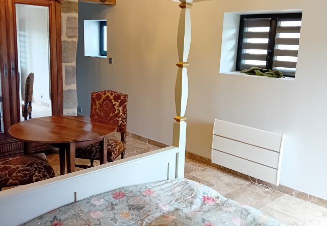 Studio à Brive-la-Gaillarde - Le Forestier - 1 Pièce Studio à Brive-la-Gaillarde - Le Forestier - 1 Pièce