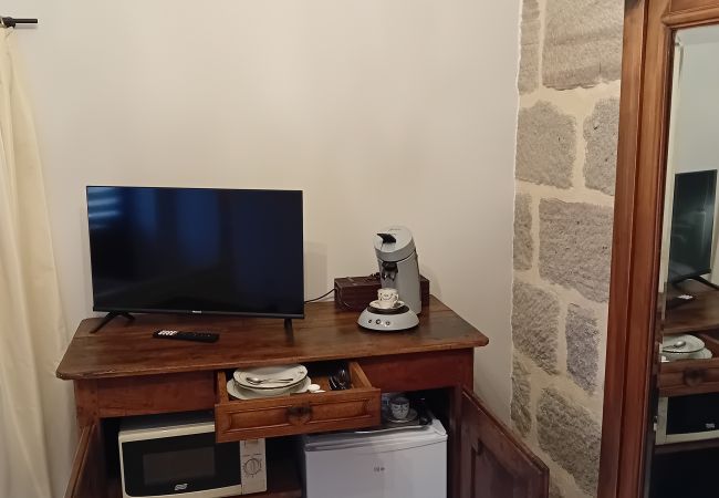 Studio à Brive-la-Gaillarde - Le Forestier - 1 Pièce Studio à Brive-la-Gaillarde - Le Forestier - 1 Pièce