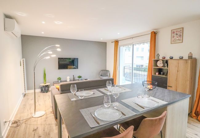 Appartement à Brive-la-Gaillarde - Le Terrasse et Élégance - 4 Personnes