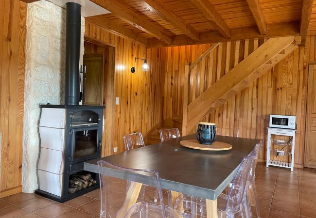 Chalet à Saint-Aulaire - Chalet Enchanté Nature - 3 Chambres Chalet à Saint-Aulaire - Chalet Enchanté Nature - 3 Chambres