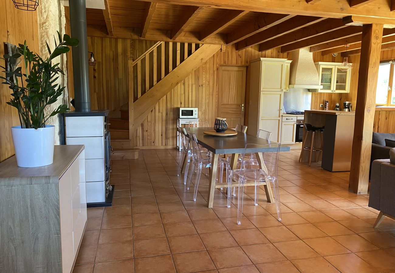 Chalet à Saint-Aulaire - Chalet Enchanté Nature