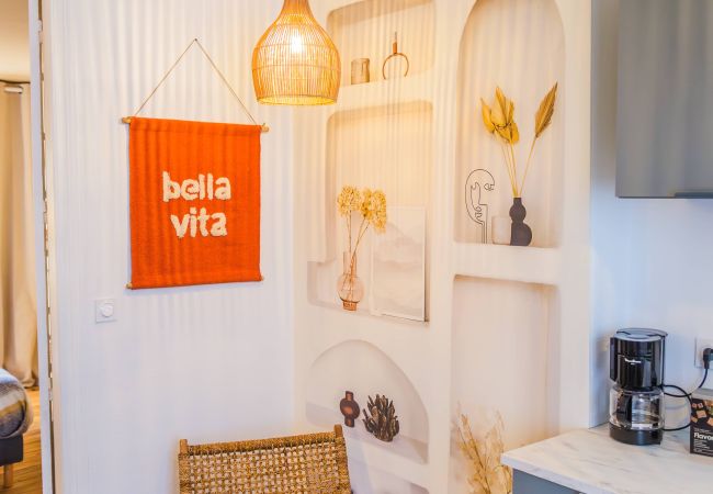 Appartement à Brive-la-Gaillarde - Dolce Dali - Appartement 1 pièce Appartement à Brive-la-Gaillarde - Dolce Dali - Appartement 1 pièce