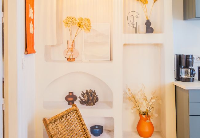 Appartement à Brive-la-Gaillarde - Dolce Dali - Appartement 1 pièce Appartement à Brive-la-Gaillarde - Dolce Dali - Appartement 1 pièce