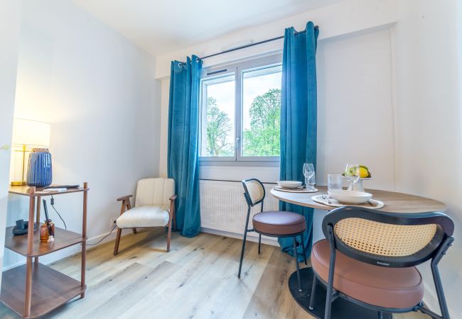 Appartement à Brive-la-Gaillarde - L'Ecrin de la Guierle Appartement à Brive-la-Gaillarde - L'Ecrin de la Guierle