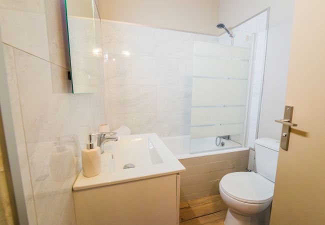 Appartement à Brive-la-Gaillarde - L'Icône de la Guierle - 1 Chambre Appartement à Brive-la-Gaillarde - L'Icône de la Guierle - 1 Chambre