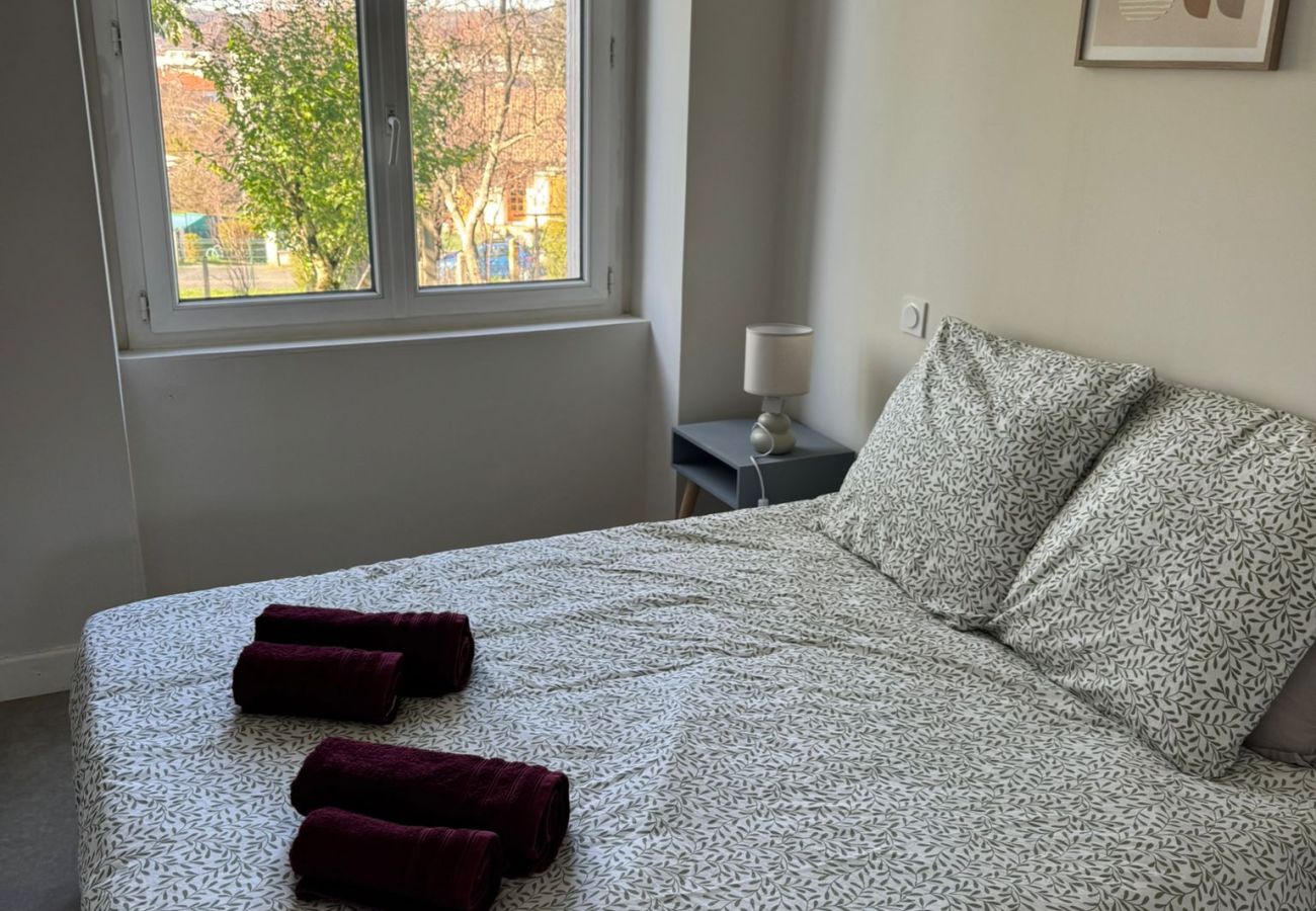 Appartement à Brive-la-Gaillarde - Le Logis Le Pagnon - 1 chambre