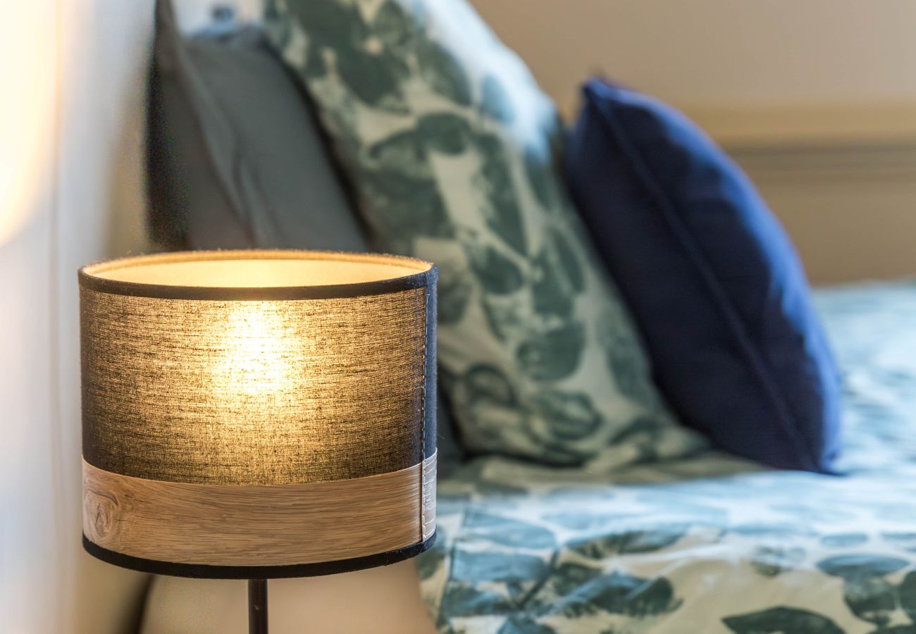 Studio à Brive-la-Gaillarde - Villa Chadourne - Chambre Accords