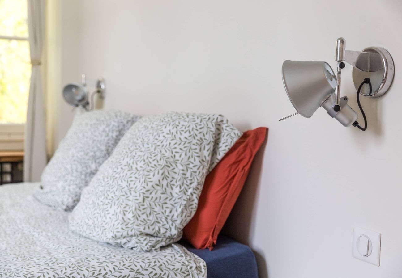 Studio à Brive-la-Gaillarde - Villa Chadourne - Chambre Lilith