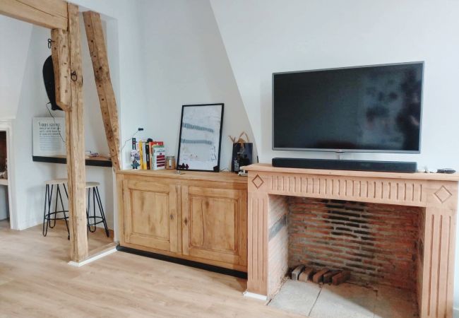 Appartement à Tulle - Sur le Quai d'Aristide - 1 Chambre Appartement à Tulle - Sur le Quai d'Aristide - 1 Chambre