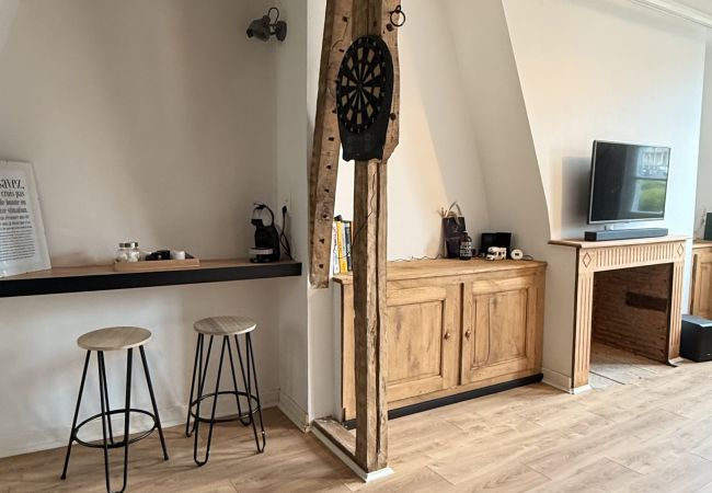 Appartement à Tulle - Sur le Quai d'Aristide - 1 Chambre Appartement à Tulle - Sur le Quai d'Aristide - 1 Chambre