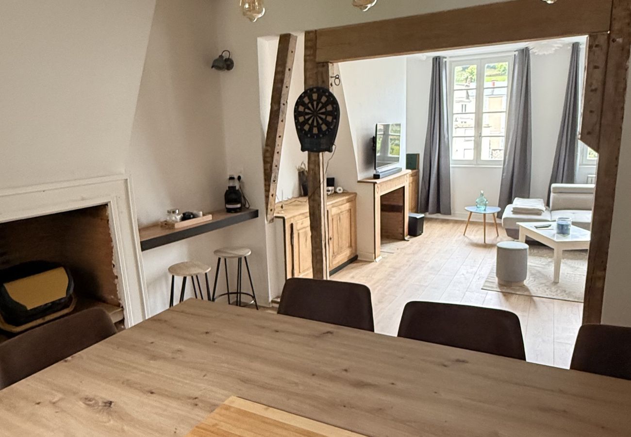 Appartement à Tulle - Sur le Quai d'Aristide - 1 Chambre Appartement à Tulle - Sur le Quai d'Aristide - 1 Chambre