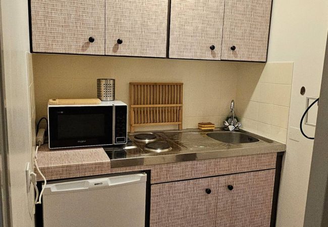 Studio à Brive-la-Gaillarde - La Pause Tulliste Studio à Brive-la-Gaillarde - La Pause Tulliste