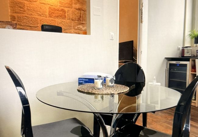 Appartement à Brive-la-Gaillarde - Villa Chadourne - Le Vasco Appartement à Brive-la-Gaillarde - Villa Chadourne - Le Vasco