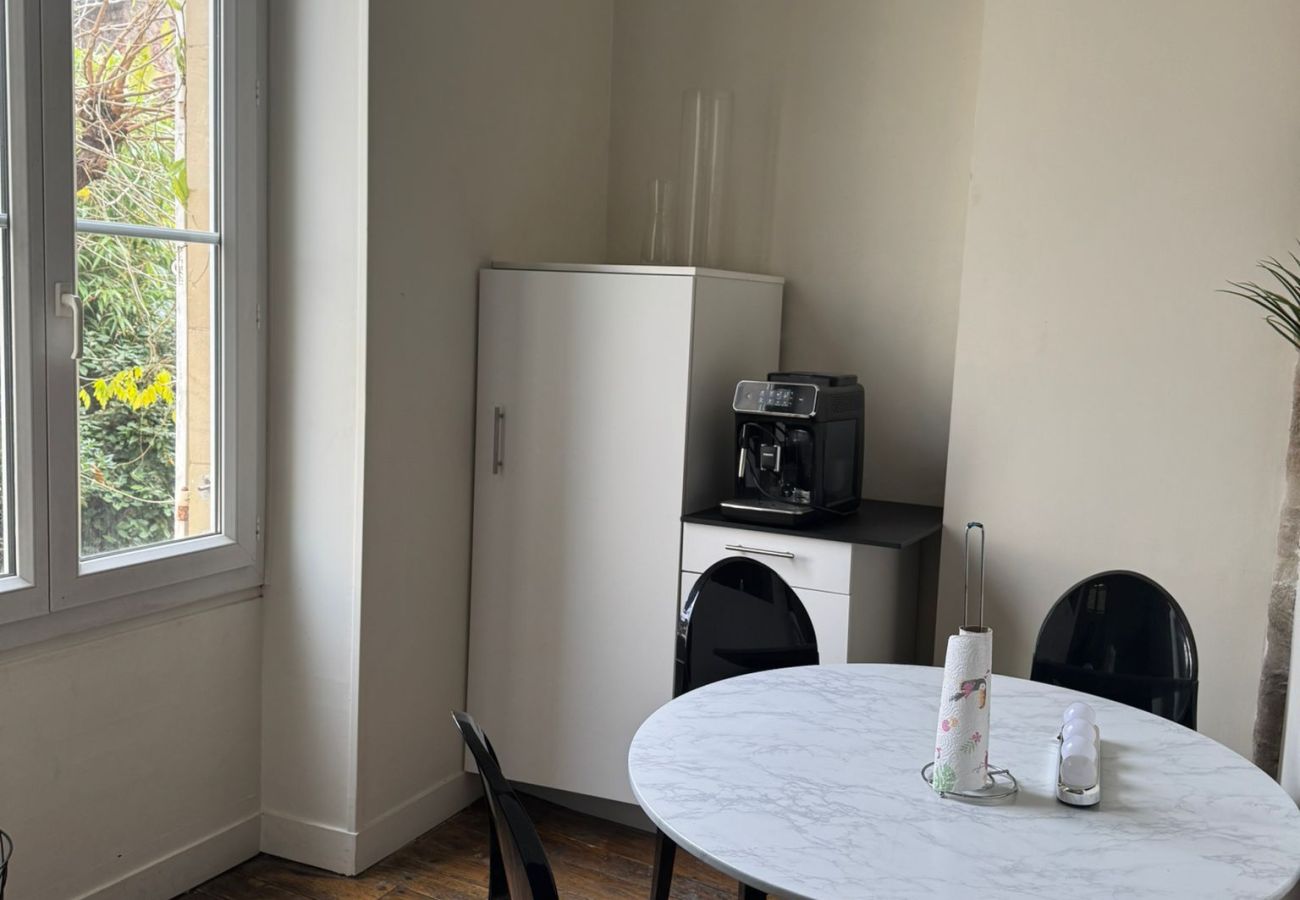 Appartement à Brive-la-Gaillarde - Villa Chadourne - Le Vasco Appartement à Brive-la-Gaillarde - Villa Chadourne - Le Vasco