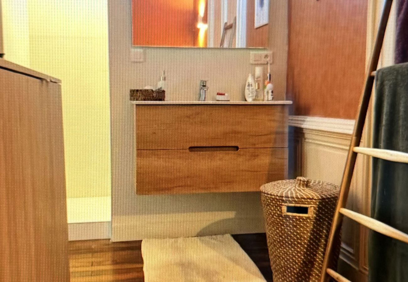 Appartement à Brive-la-Gaillarde - Villa Chadourne - Le Vasco Appartement à Brive-la-Gaillarde - Villa Chadourne - Le Vasco