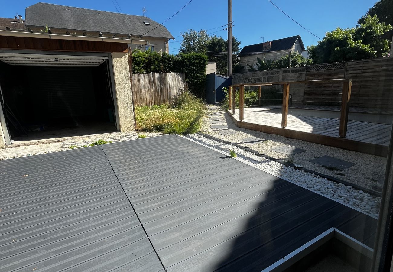 Villa à Brive-la-Gaillarde - L'Atypique Briviste - Villa Montyon Villa à Brive-la-Gaillarde - L'Atypique Briviste - Villa Montyon