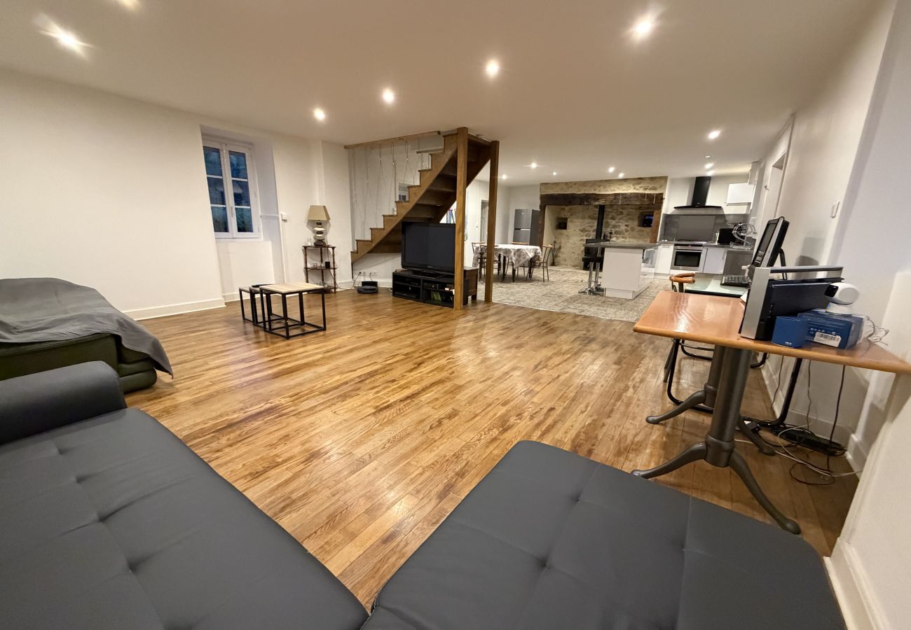 Maison à Beynat - La Maison de Lili - 3 Chambres