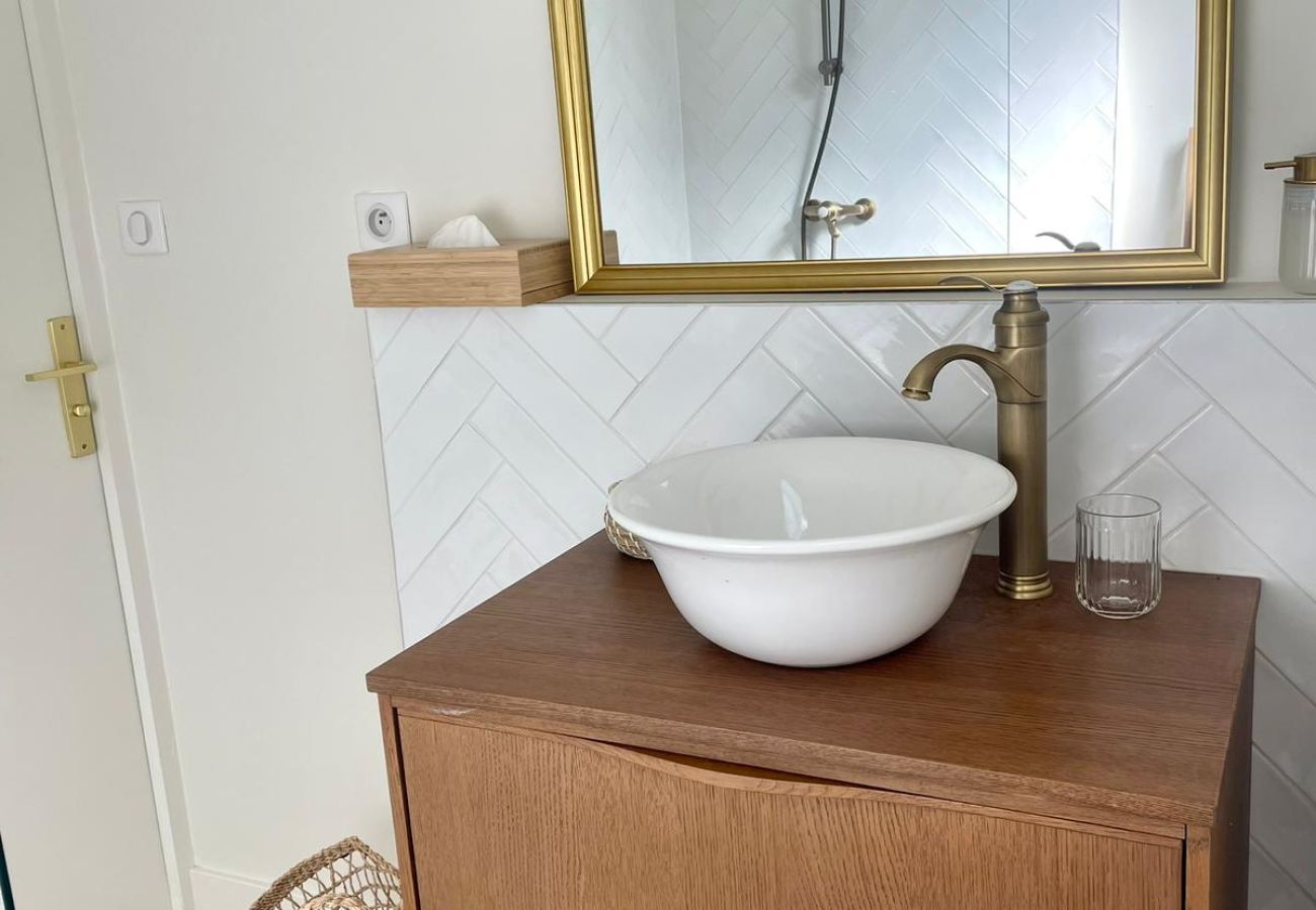 Villa à Cavagnac - La Villa Enjoy a Lot - Maison de Campagne dans le 