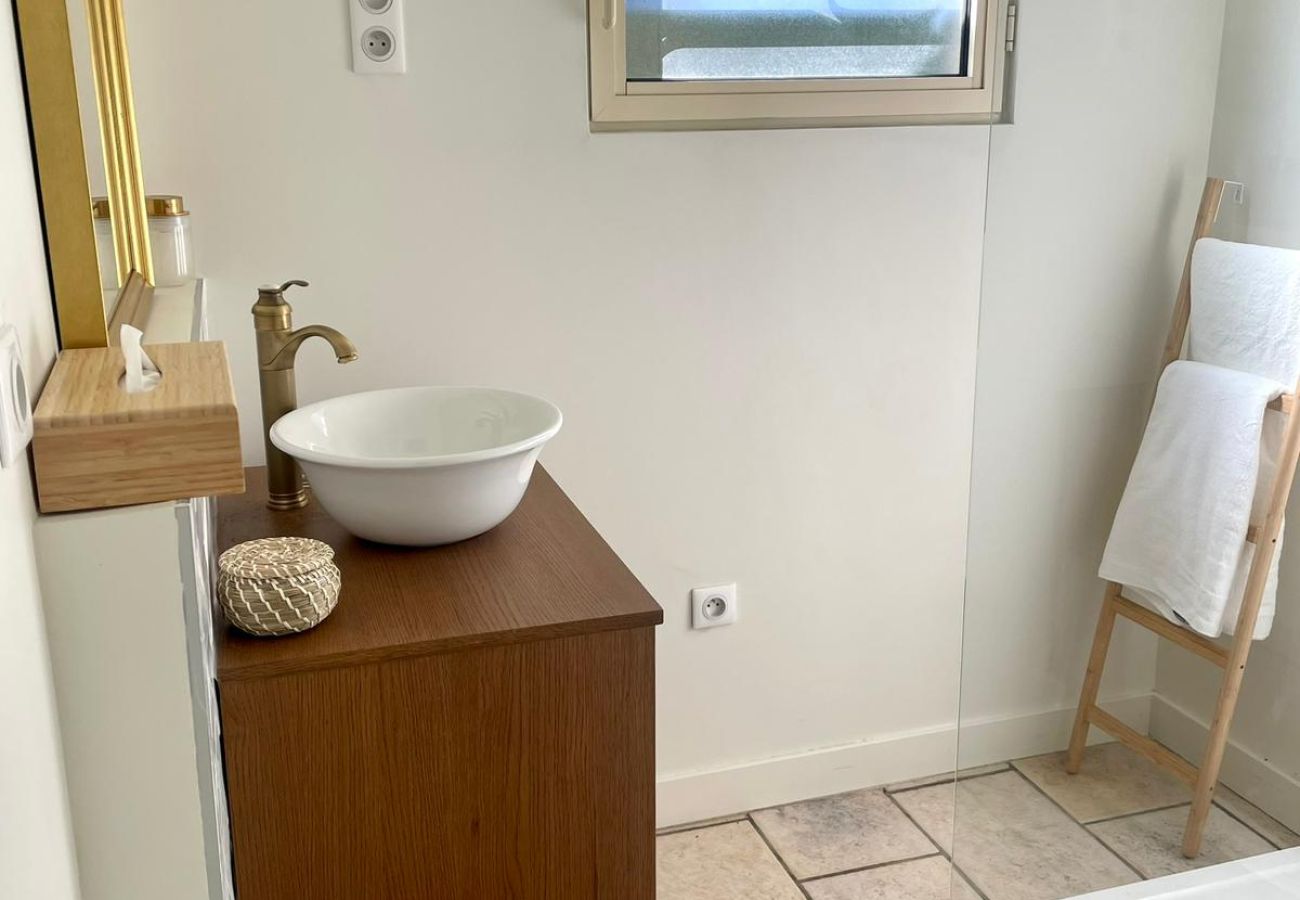 Villa à Cavagnac - La Villa Enjoy a Lot - Maison de Campagne dans le 