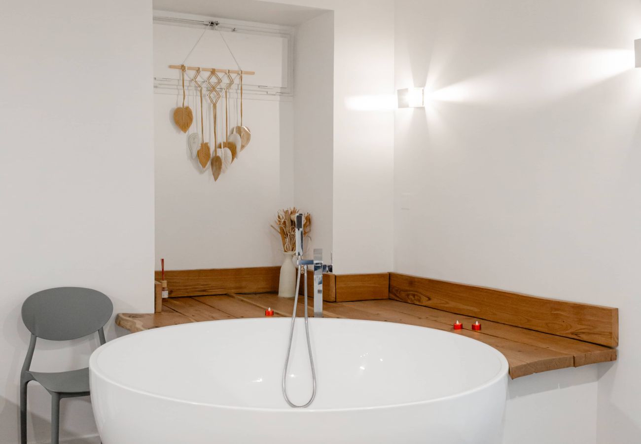 Studio à Brive-la-Gaillarde - Villa Chadourne - Love Room Libération