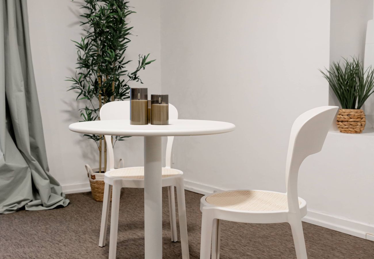 Studio à Brive-la-Gaillarde - Villa Chadourne - Love Room Libération