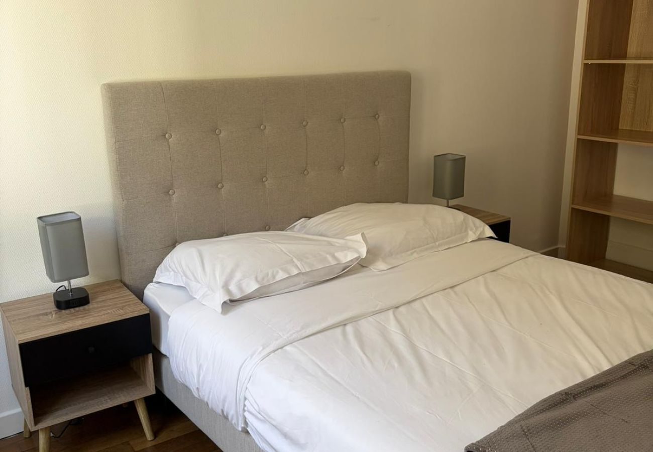 Maison à Tulle - La Maison des Voyageurs - 3 Chambres