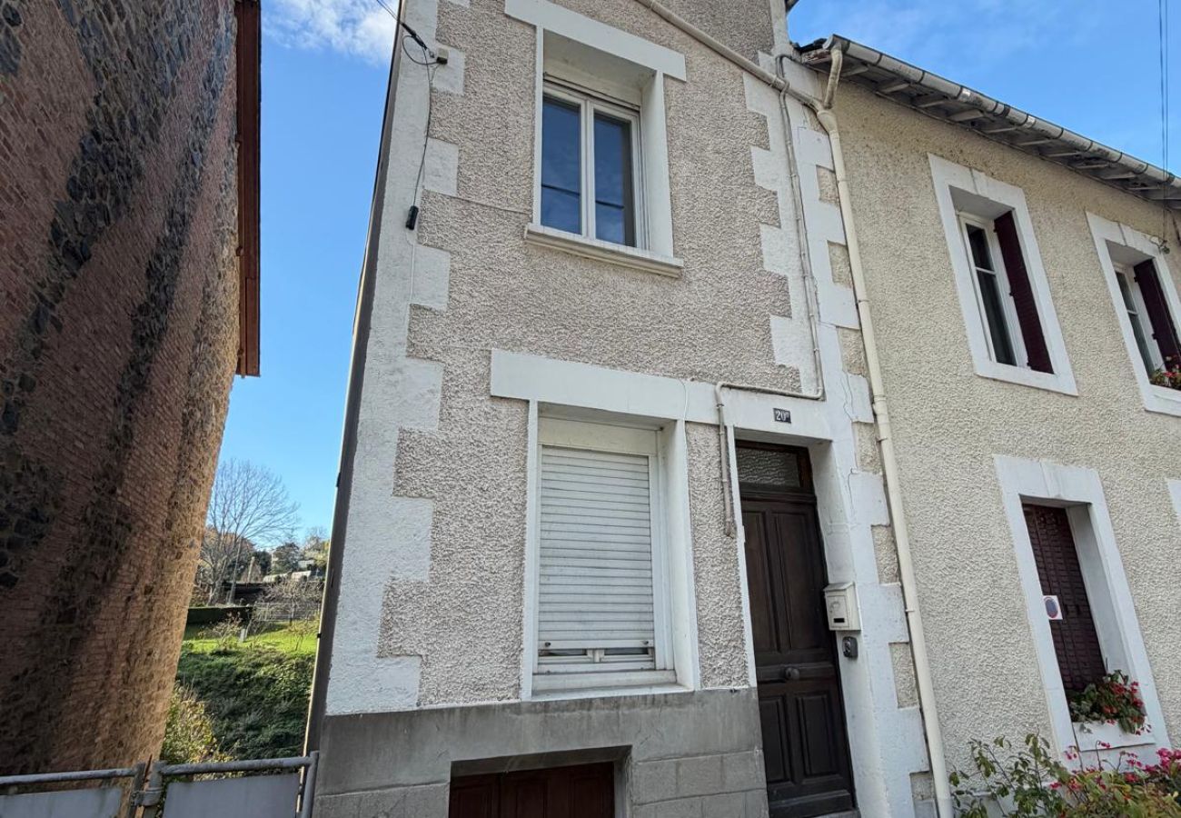 Maison à Tulle - La Maison des Voyageurs - 3 Chambres