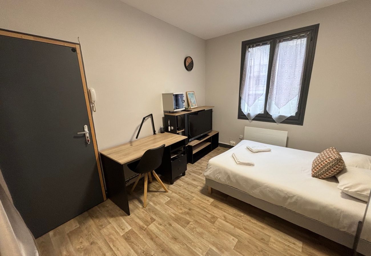 Studio à Tulle - Sur Tulle - Le Refuge - 1 Pièce