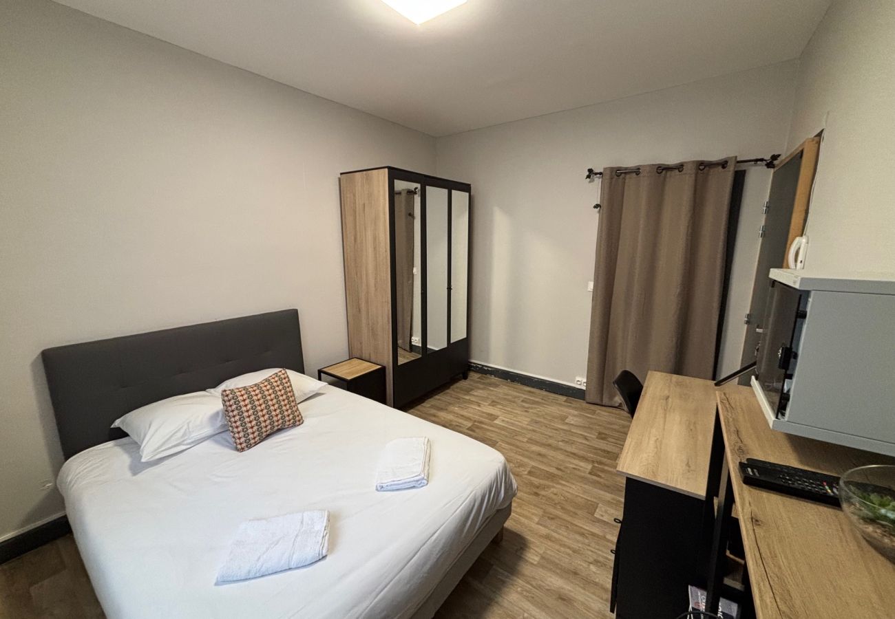 Studio à Tulle - Sur Tulle - Le Refuge - 1 Pièce